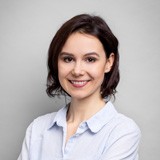Julia Guggenberger